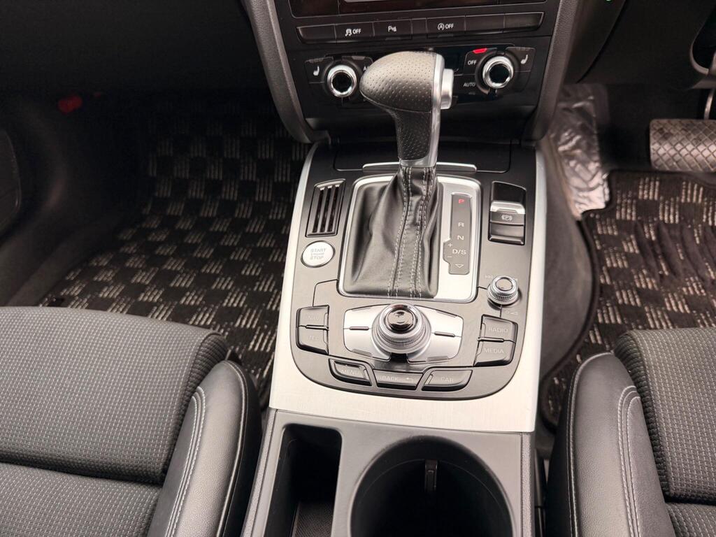 2014 Audi A4 Avant thumbnail 23