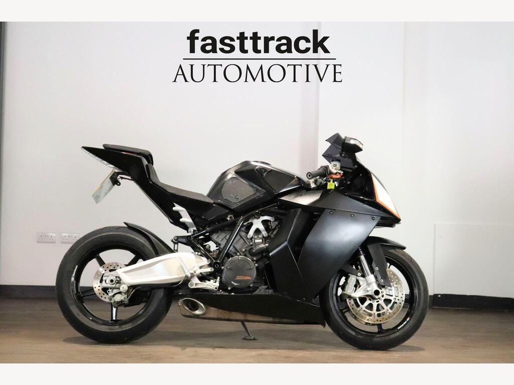 KTM RC 8