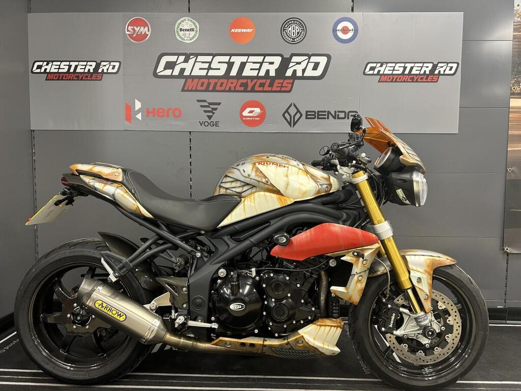 Triumph Speed Triple 1050