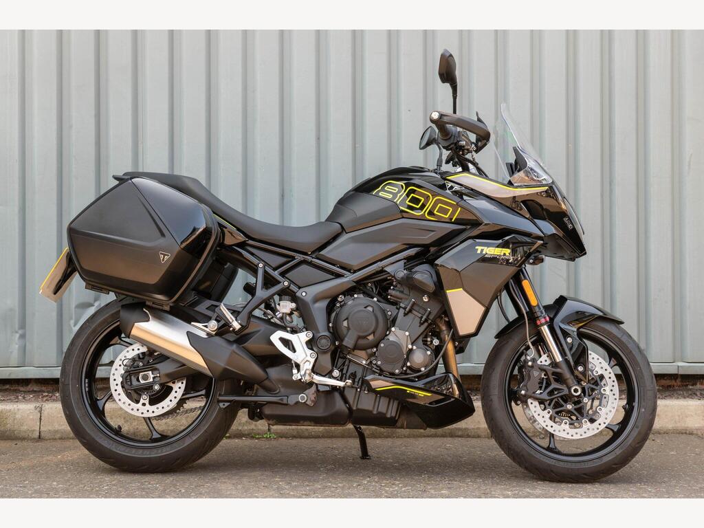 Triumph Tiger Sport 800