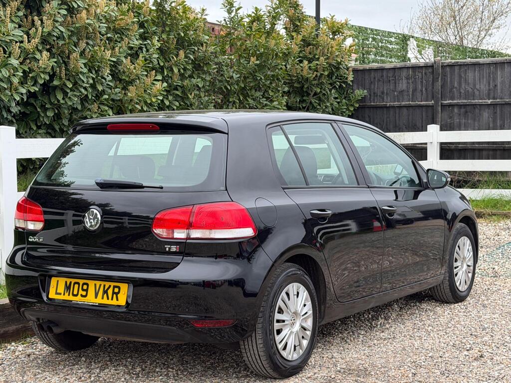 2009 Volkswagen Golf thumbnail 13