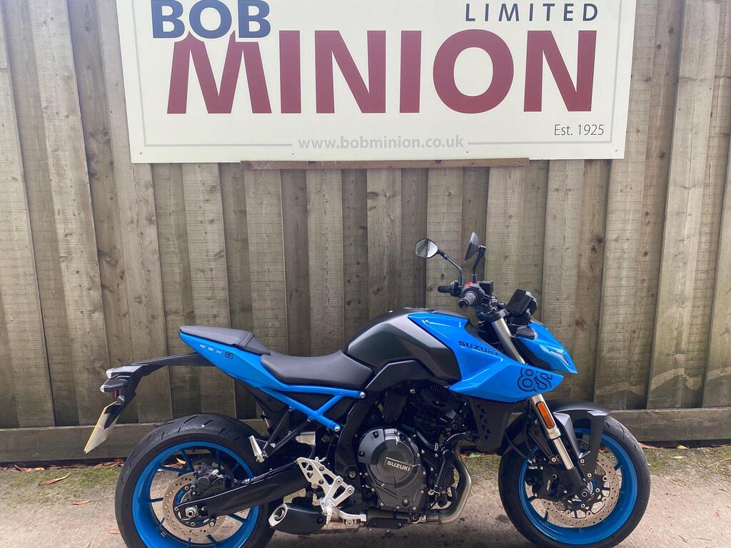 Suzuki GSX-8S