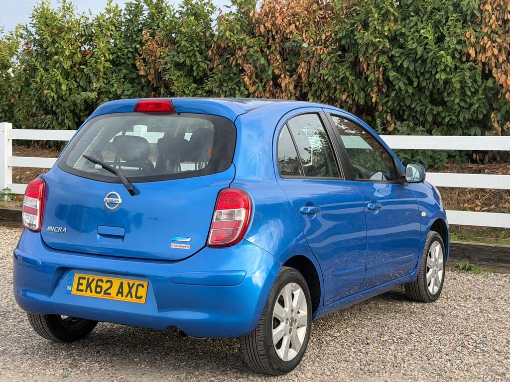 2012 Nissan Micra thumbnail 17