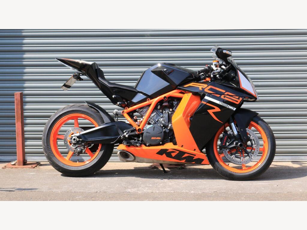 KTM RC 8