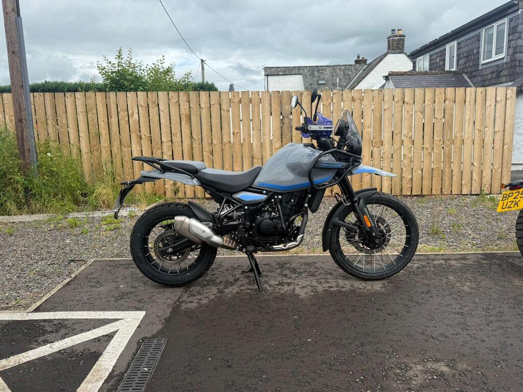 Royal Enfield Himalayan 450