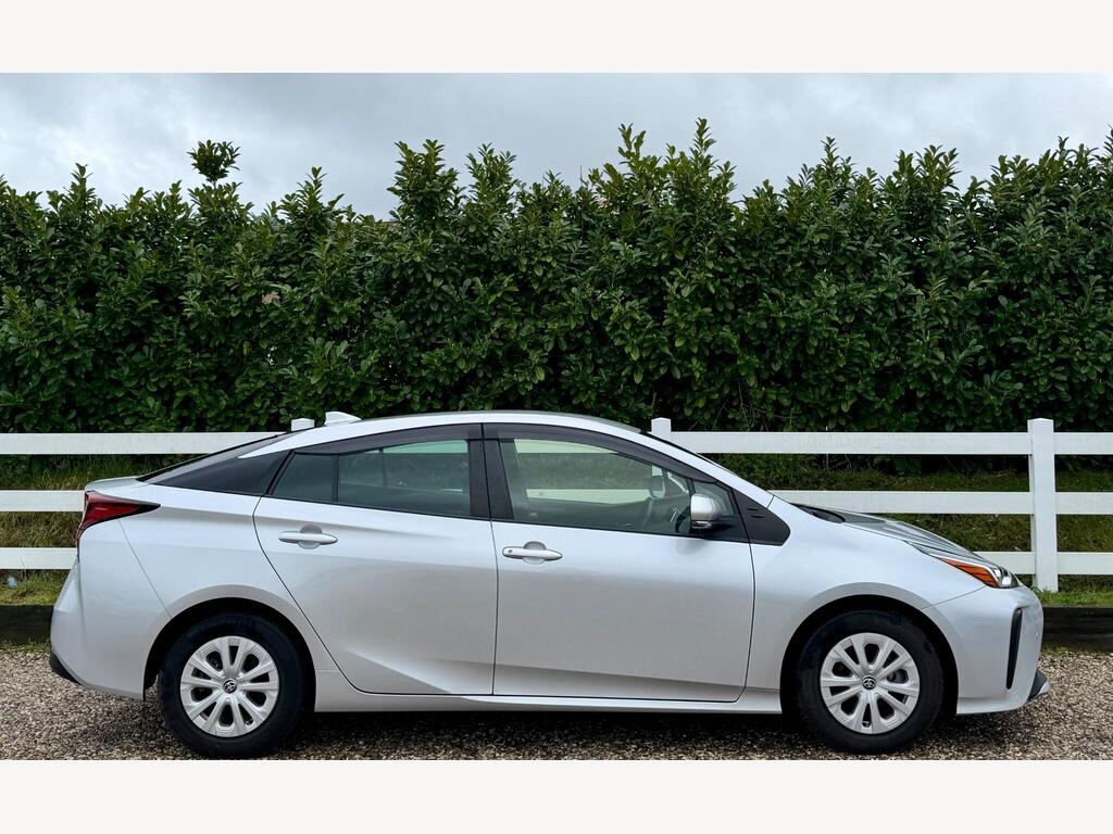 2021 Toyota Prius thumbnail 12