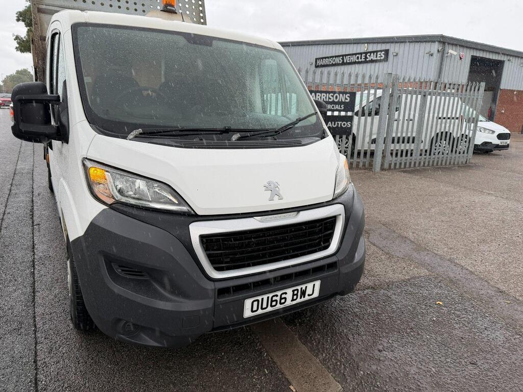 Peugeot Boxer Chassis Cab 2.2 HDi 335 L3 Euro 5 4dr