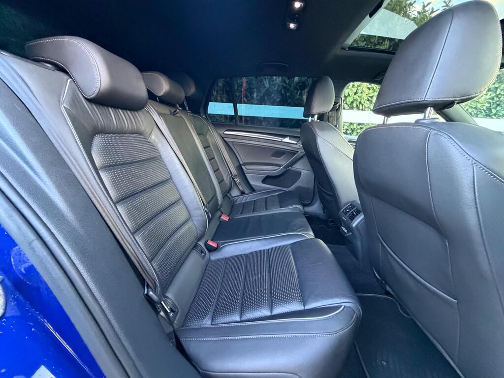 2019 Volkswagen Golf thumbnail 27