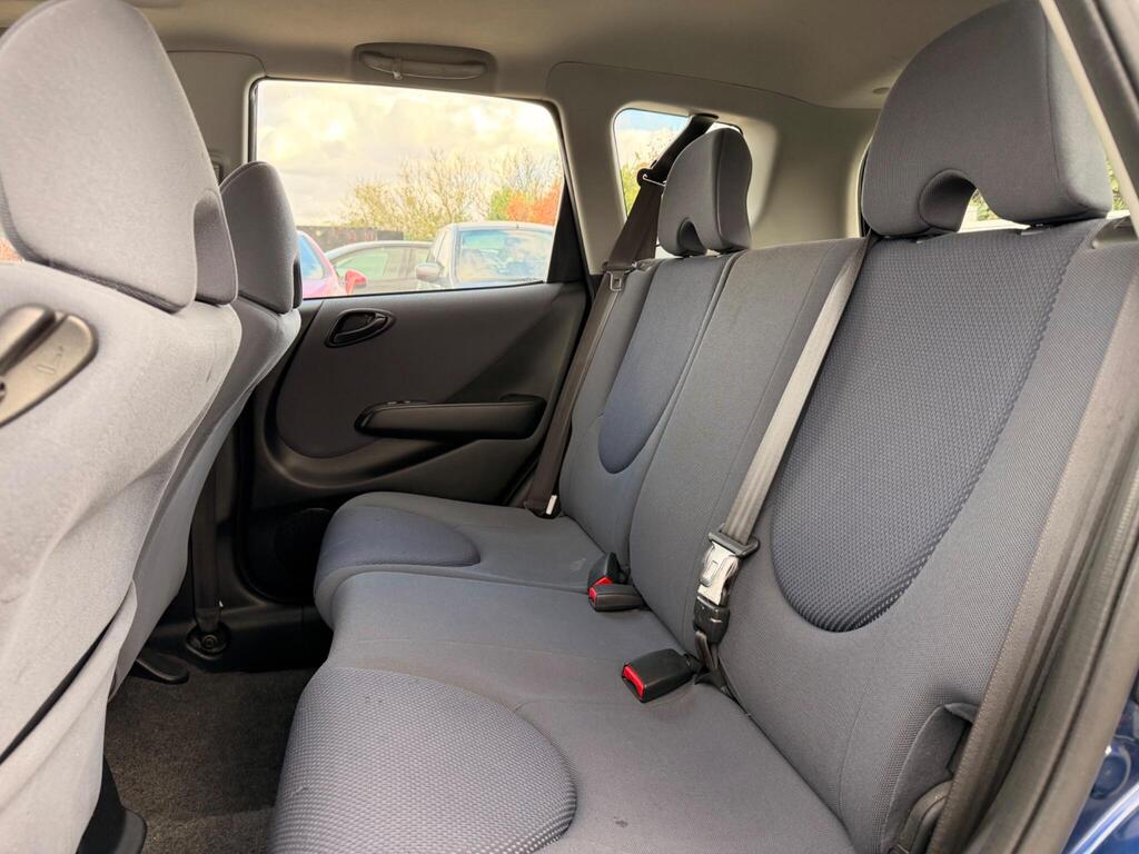 2004 Honda Jazz thumbnail 32
