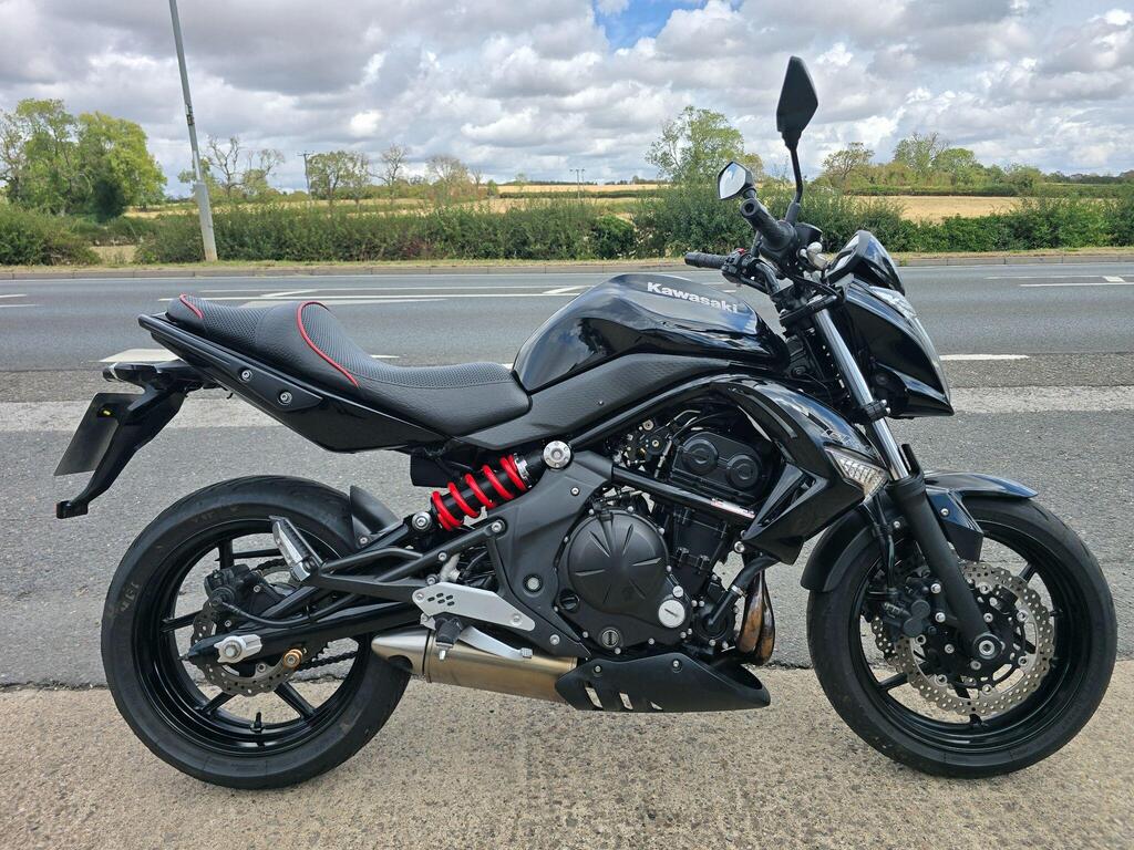 Kawasaki ER-6N Naked 650