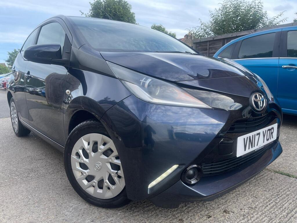 Toyota AYGO Hatchback 1.0 VVT-i x-play x-shift Euro 6 5dr