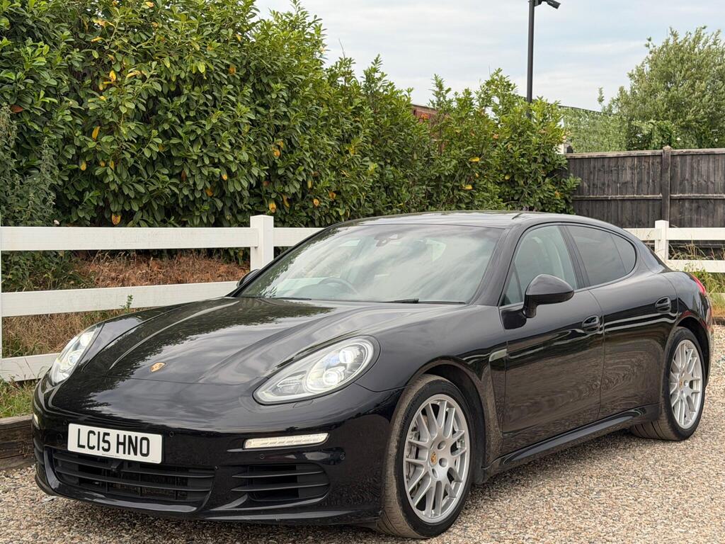 2015 Porsche Panamera thumbnail 6