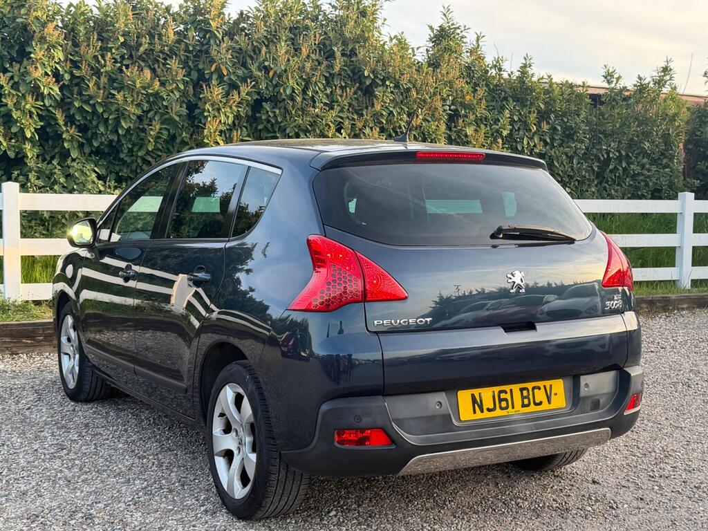 2011 Peugeot 3008 thumbnail 8