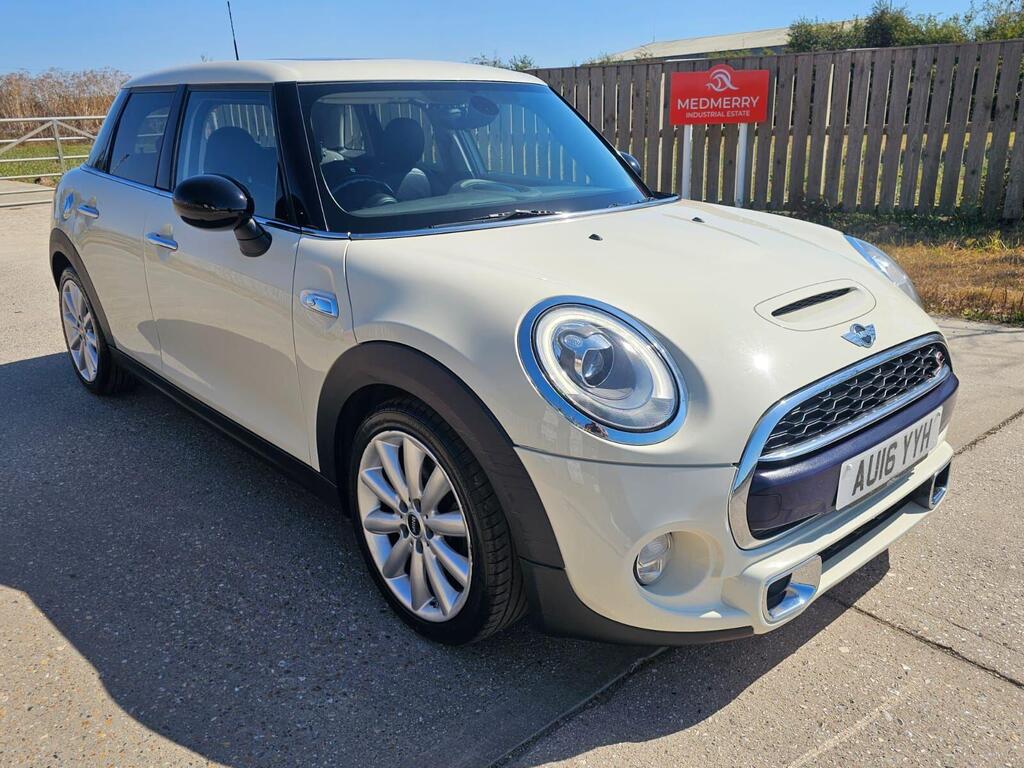 MINI Hatch Hatchback 2.0 Cooper S Auto Euro 6 (s/s) 5dr