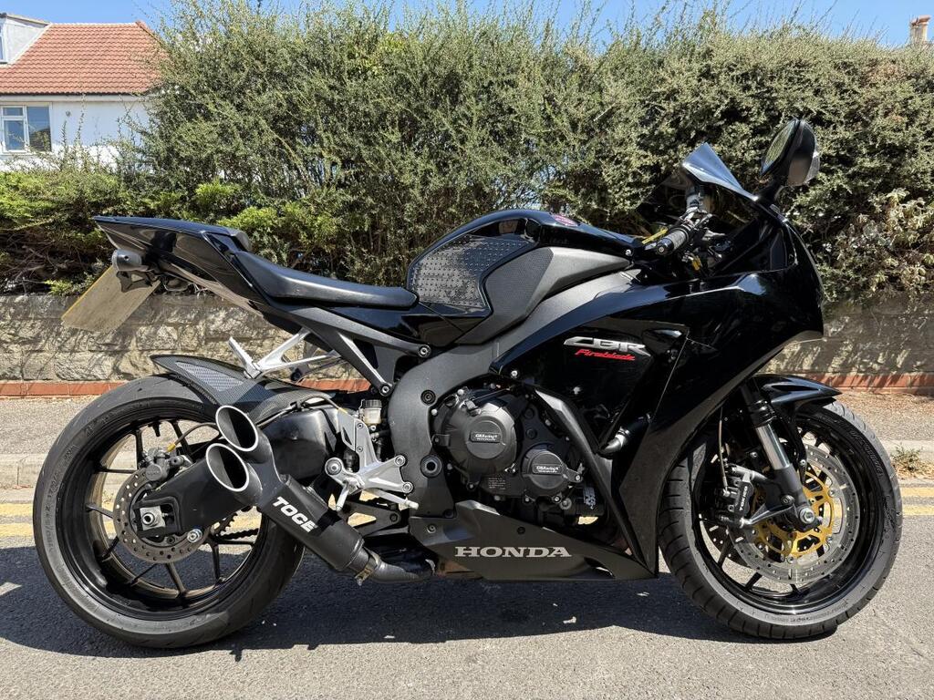 Honda CBR1000RR Fireblade