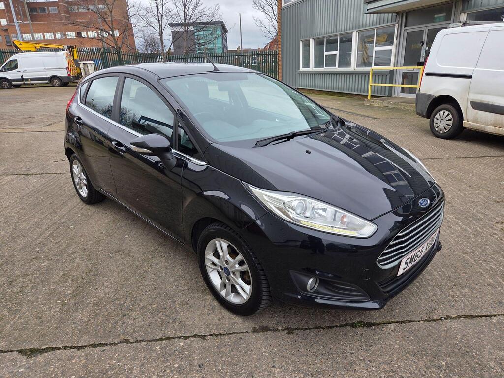 Ford Fiesta Hatchback 1.25 Zetec Euro 6 5dr