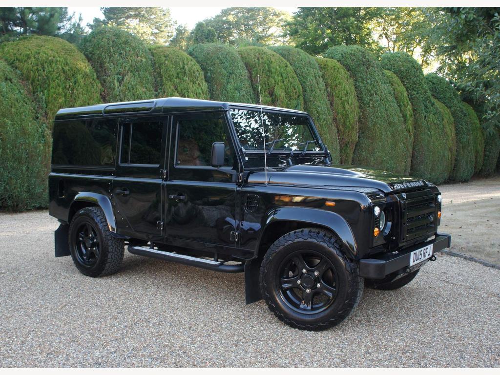 Used Land Rover Defender 110 Suv 2.2 Tdci Xs Utility Wagon 4wd Mwb Euro 5  5dr in Cobham, Surrey | Baker Brothers