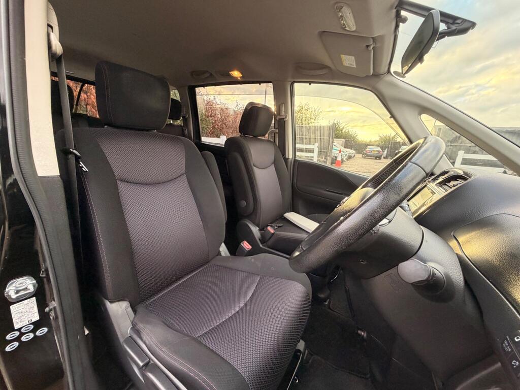 2013 Nissan Serena thumbnail 29