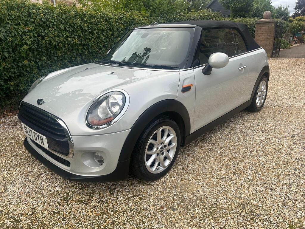 MINI Convertible Convertible 1.5 Cooper Euro 6 (s/s) 2dr