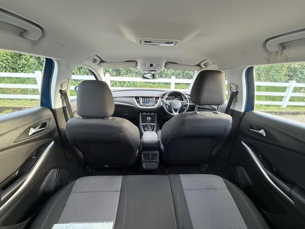 2020 Vauxhall Grandland X thumbnail 24