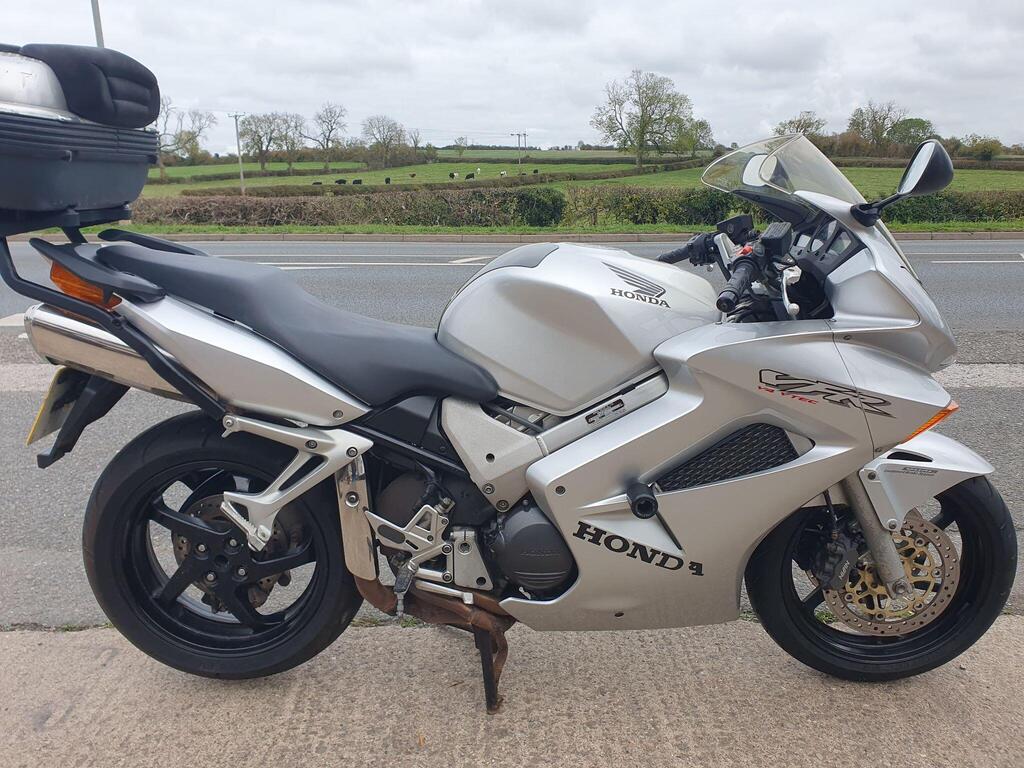 Honda VFR800 Sports Tourer 800