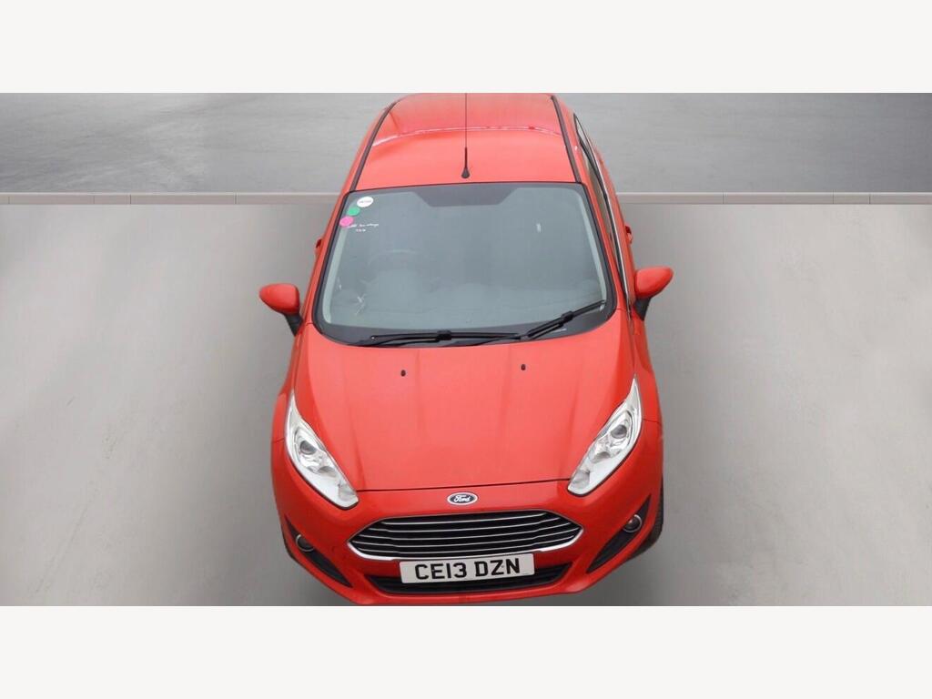2013 Ford Fiesta thumbnail 5