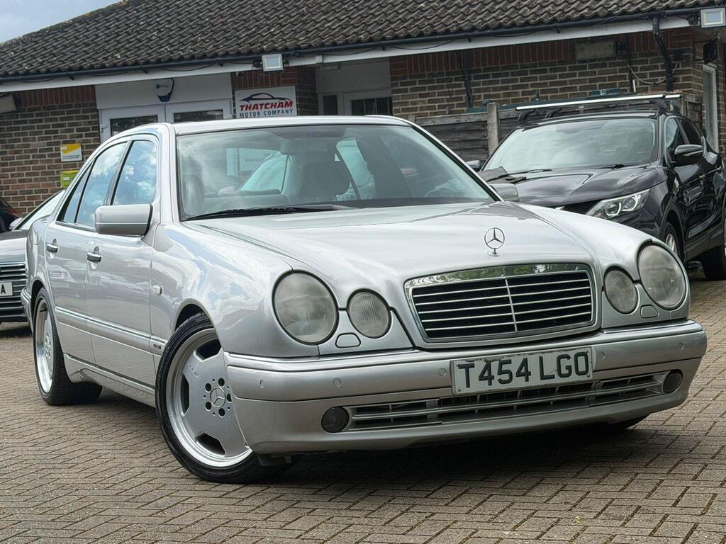 Mercedes-Benz AMG Saloon 5.4 E55 AMG 4dr