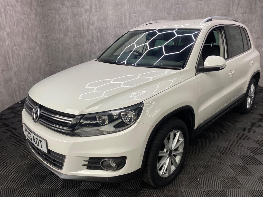 Volkswagen Tiguan SUV 2.0 TDI BlueMotion Tech SE 2WD Euro 5 (s/s) 5dr