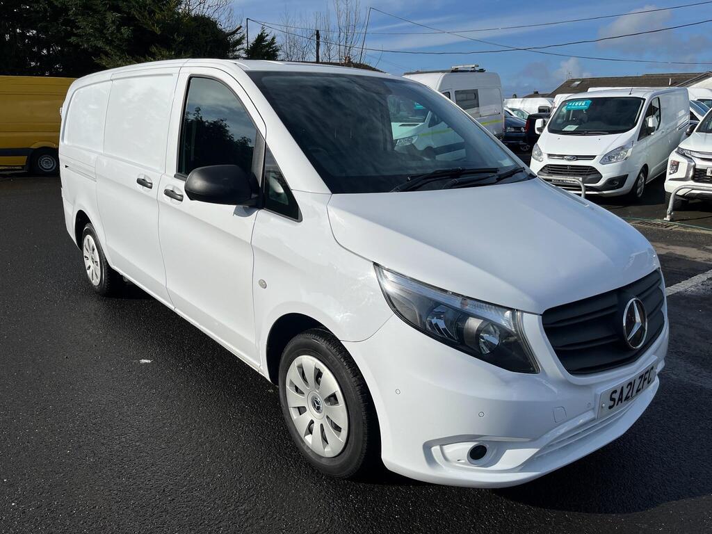 Mercedes-Benz Vito Panel Van 2.0 114 CDI Progressive G-Tronic RWD L2 Euro 6 (s/s) 5dr (LWB)