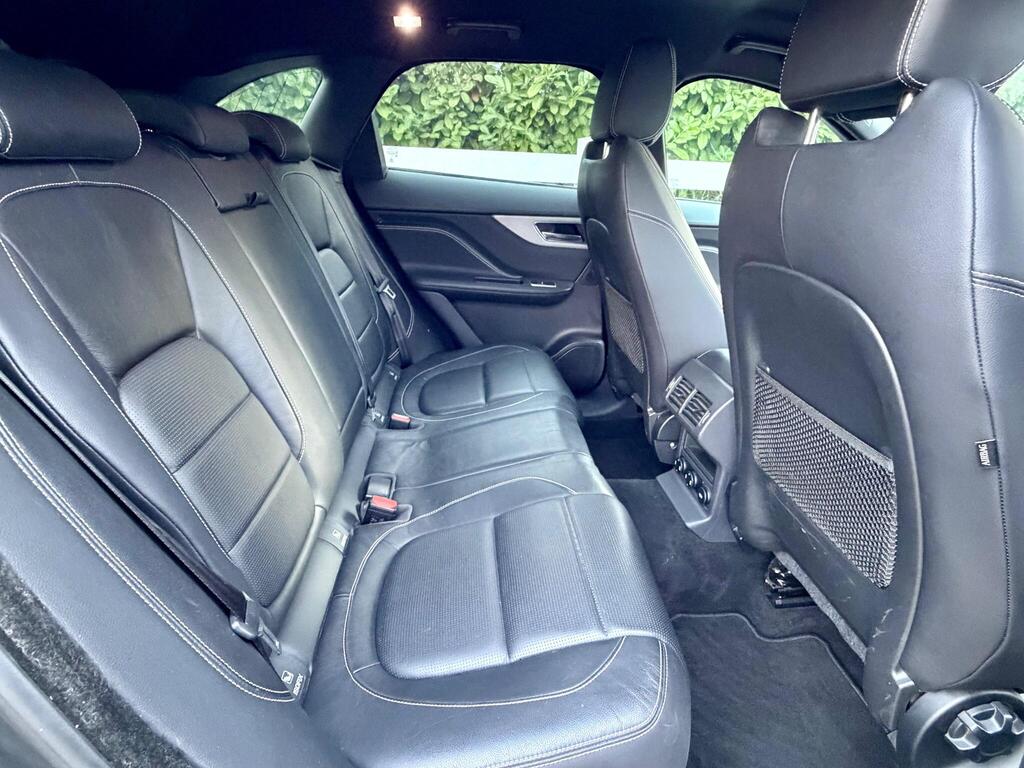 Jaguar F-PACE 2.0 D180 R-Sport Auto AWD Euro 6 (s/s) 5dr thumbnail 20