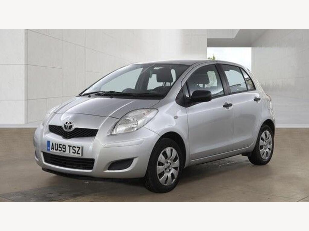 2009 Toyota Yaris thumbnail 3