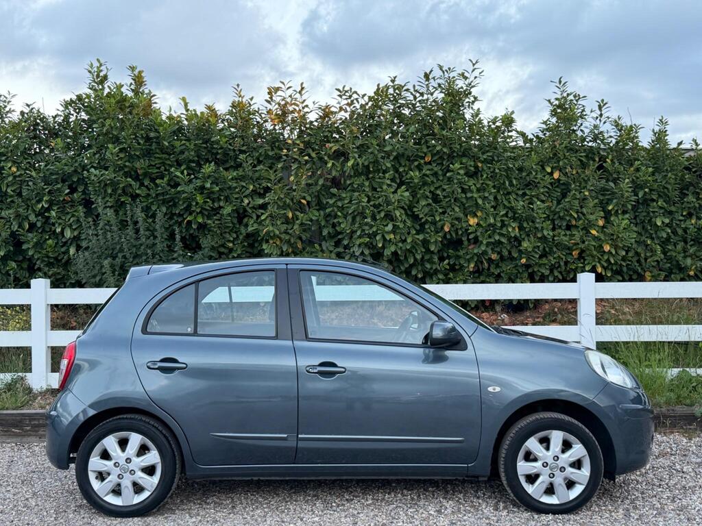 2011 Nissan Micra thumbnail 12