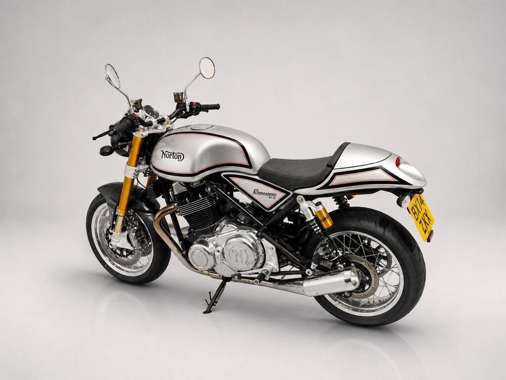 Norton Commando 961