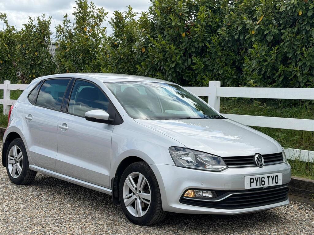 2016 Volkswagen Polo thumbnail 3