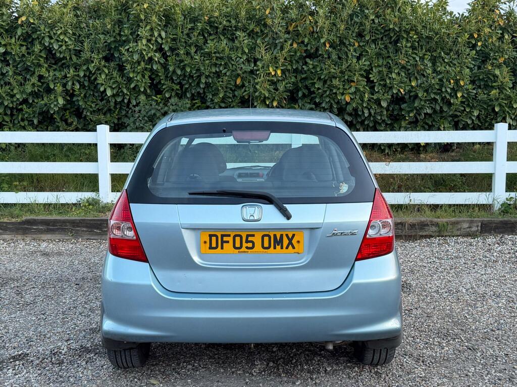2005 Honda Jazz thumbnail 11