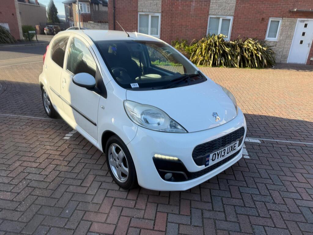 Peugeot 107 Hatchback 1.0 12V Allure Euro 5 5dr