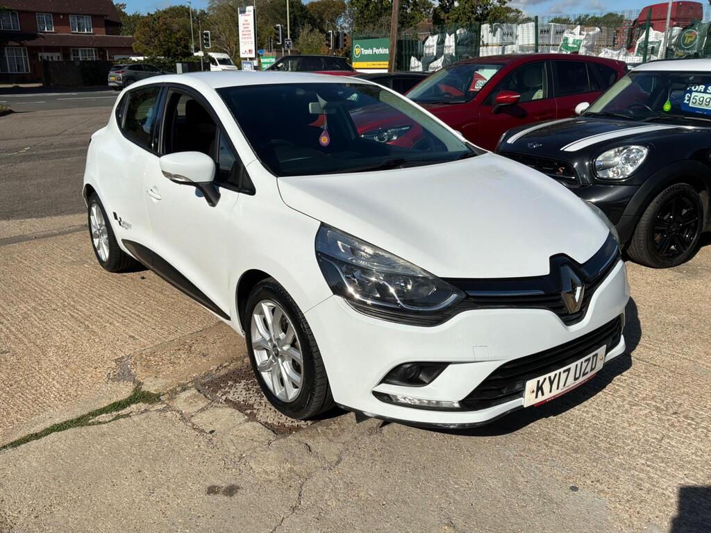 Renault Clio Hatchback 1.5 dCi Dynamique Nav Euro 6 (s/s) 5dr