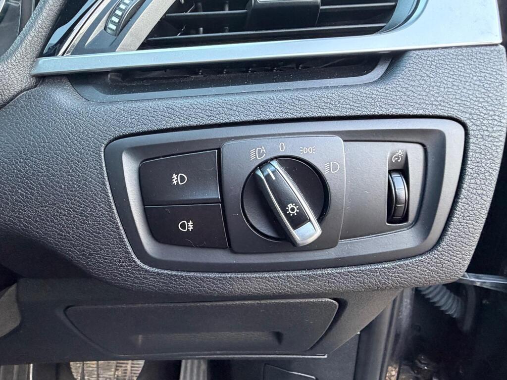 2015 BMW X1 thumbnail 30