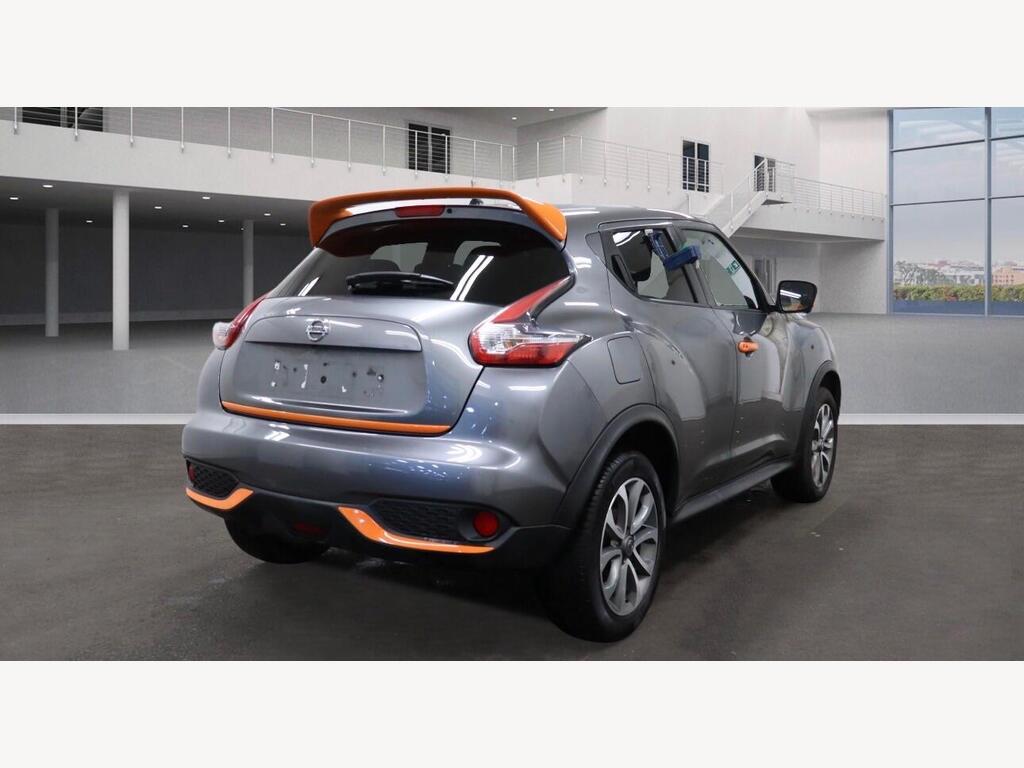 2017 Nissan Juke thumbnail 6