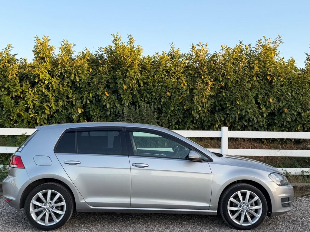 2013 Volkswagen Golf thumbnail 12