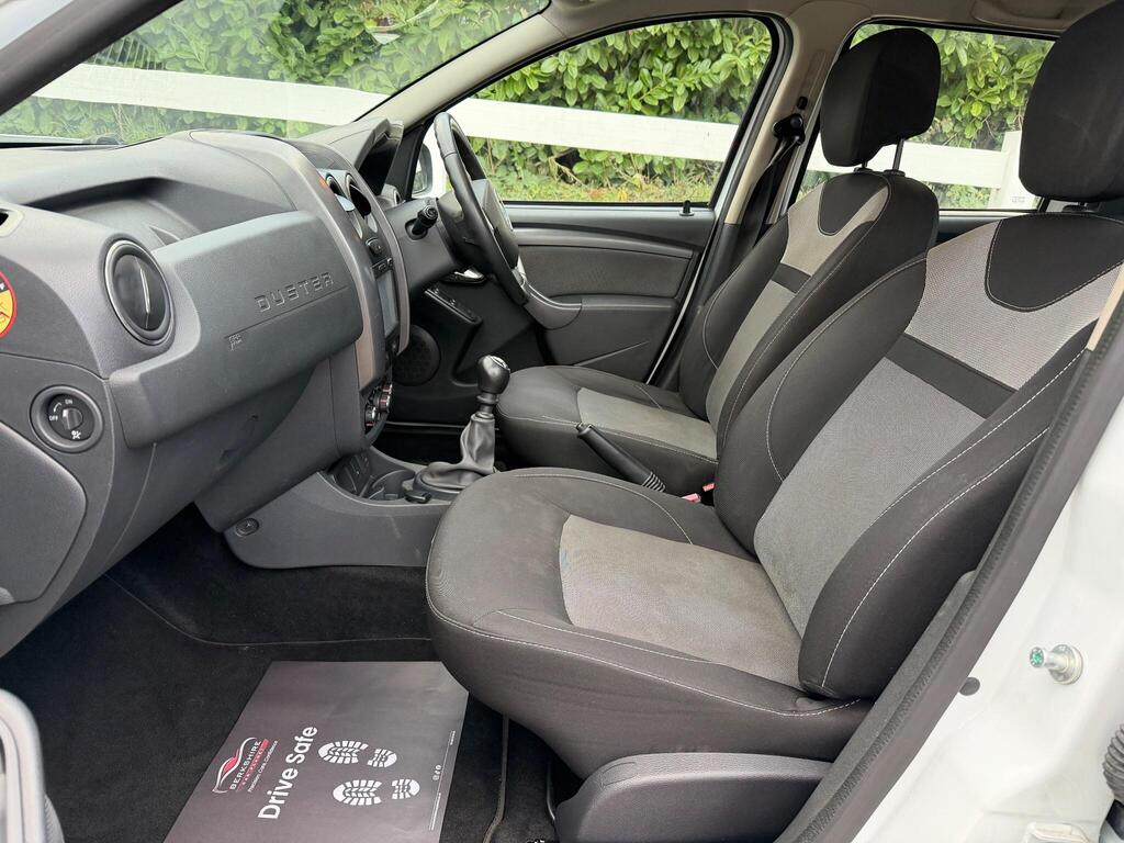 2016 Dacia Duster thumbnail 29