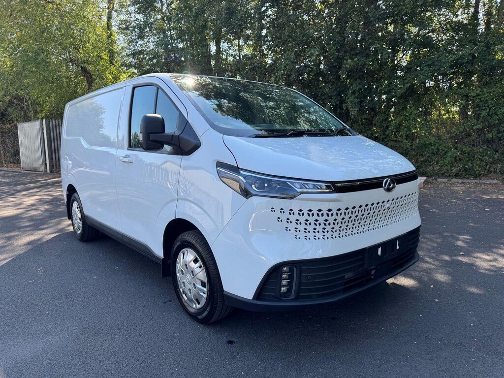 MAXUS Deliver 7