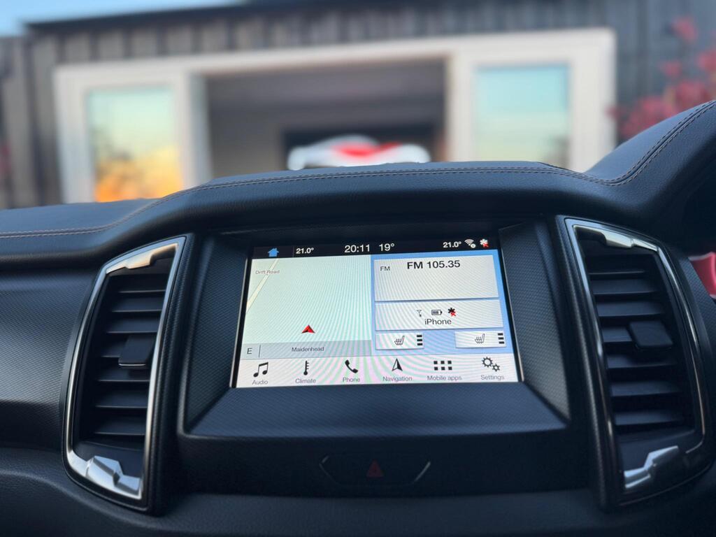 Ford Ranger 3.2 TDCi Wildtrak Auto 4WD Euro 5 4dr thumbnail 29