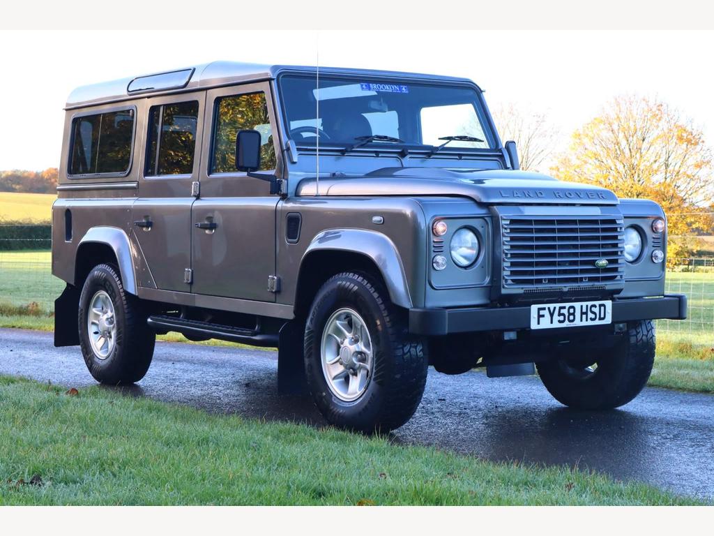 Land Rover Defender 110 SUV 2.4 TDCi XS Station Wagon 4WD Euro 4 5dr