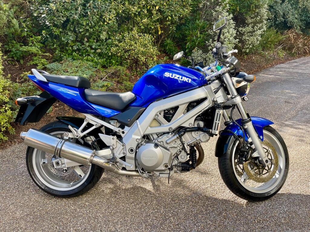 Suzuki SV1000 Naked