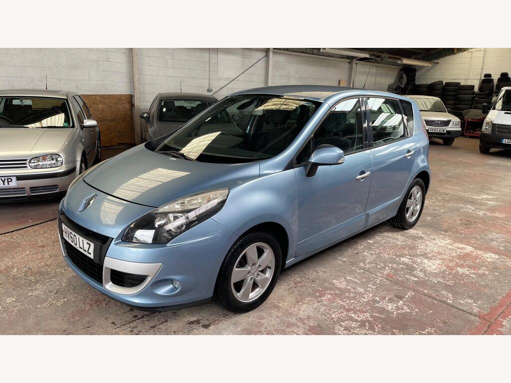 Renault Scenic MPV 1.5 dCi Dynamique TomTom Euro 4 5dr