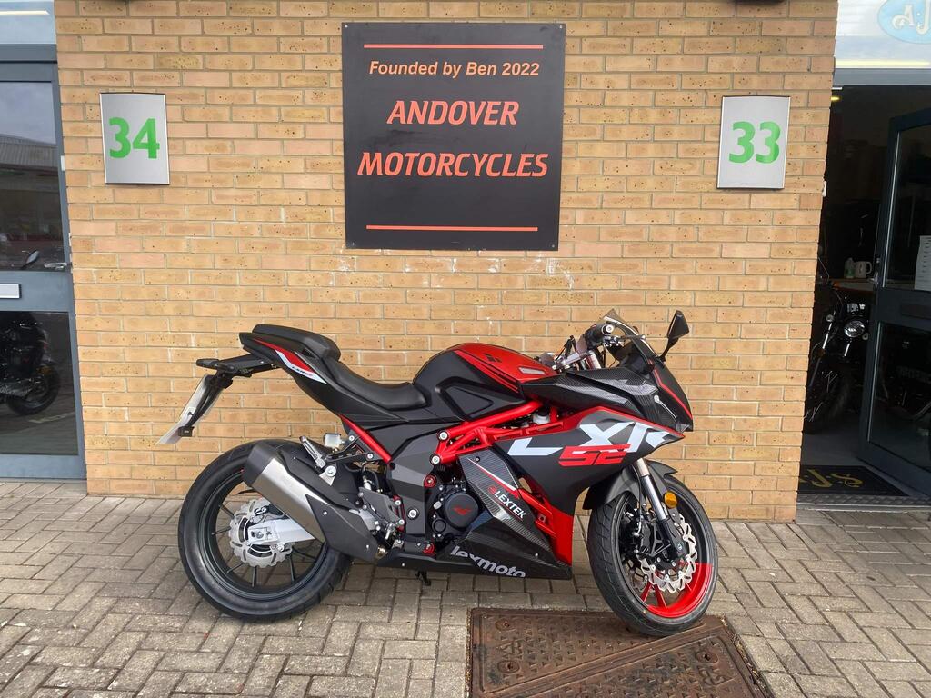 Lexmoto LXR 125 Super Sports 125 SE
