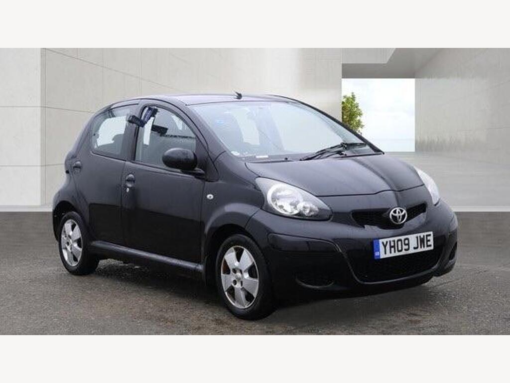 Toyota AYGO Hatchback 1.0 VVT-i Black Euro 4 5dr (AC)