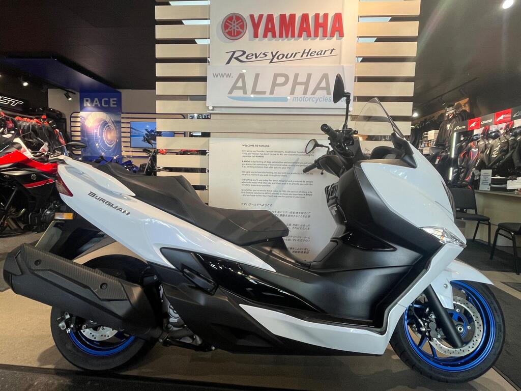 Suzuki Burgman 400