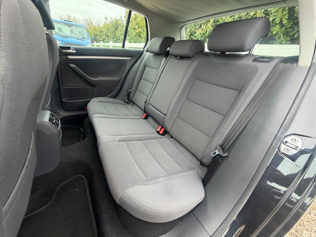 2007 Volkswagen Golf thumbnail 18